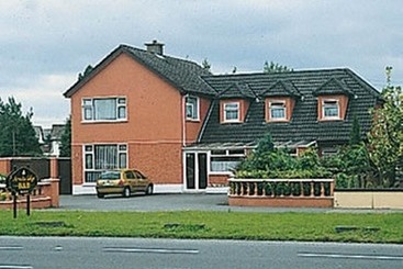 Отель Armada Lodge B&b