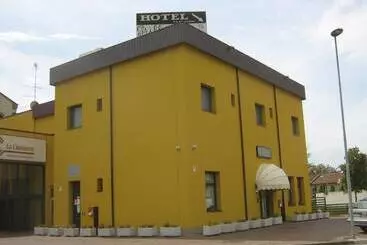 Hotelli Hostiliae Ciminiera