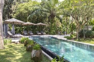 관광객 아파트 Villa Kouru By Exotiq Villa Holidays