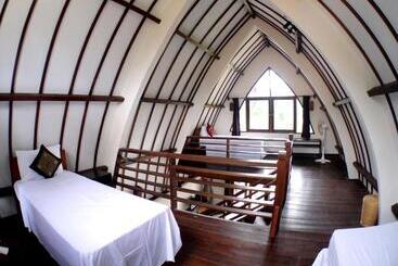 فندق Oceans 5 Dive Resort