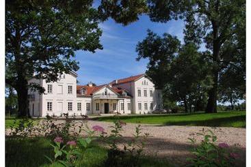 בית מלון כפרי Folwark łochów