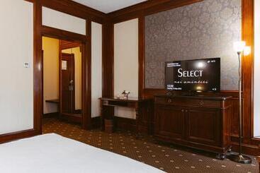 בית מלון כפרי Select