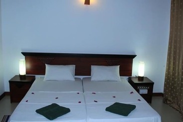 Pension The Coconut Garden Hotel & Restaurant