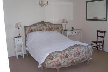 The Hall Farm Bed And Breakfast