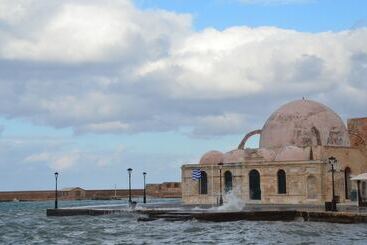 آپارتمان‌های توریست‌ها Villa Athina