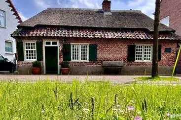 Aamiaismajoitus (B&B) Het Kostershuisje