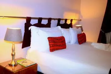 پانسیون Mmathaba Guest House