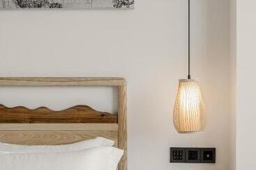 Отель Guangzhou Shug Art