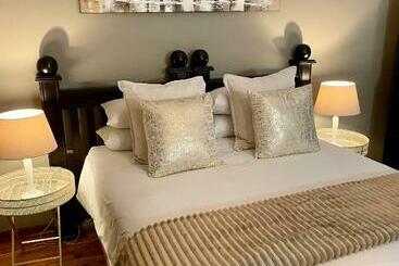 Pensionat Moments Guest House