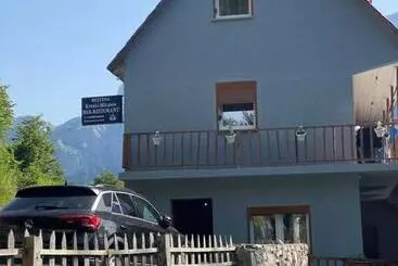 Pensionat Guesthouse Kroni I Micanit