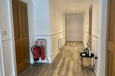 فندق Rostrevor Valley House  Mountainside Hot Tub View