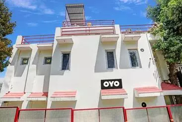 ホテル Oyo Flagship 81348 Serene Escape
