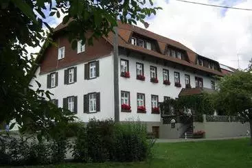 ホテル Gasthaus Zum Schwanen