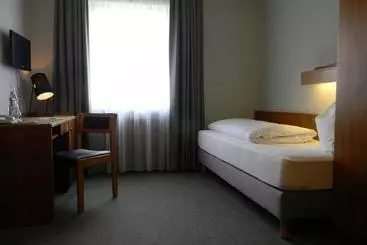 Hotelli Landgut Burg Gmbh