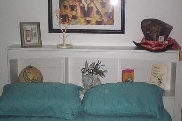 צימר Cozy Creek Inn