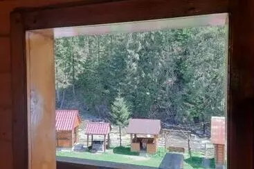 Hotelli крайня хата