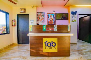 Fabhotel Tanishq
