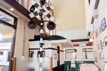 Shokudo And Hotel Kisyapoppo