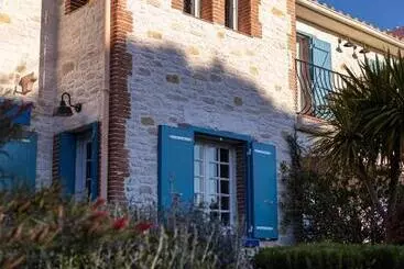 ベッドアンドブレックファースト Mas Del Flor