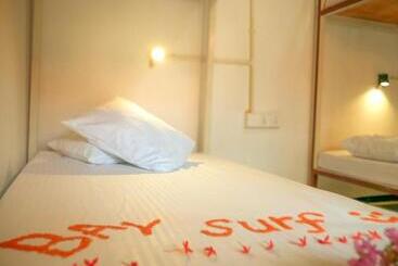 Pensão Bay Surf Hostel