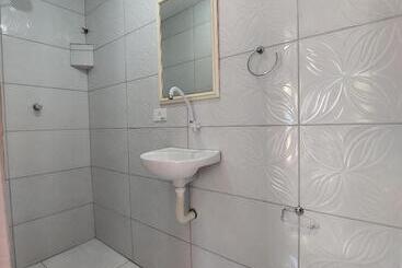 펜션 Pousada Cantinho Do Guarujá I