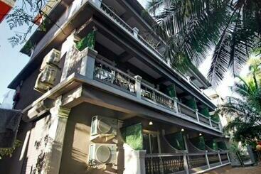 Itsy Hotels Adams Beach Resort, 350 Mtrs From Baga Beach