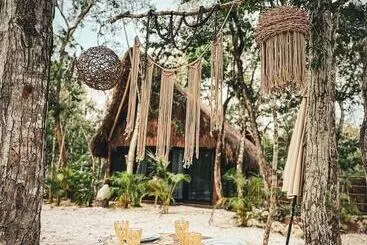 ホテル Naay Zama Tulum
