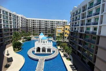 Aparthotel Arcadia Beach Continental