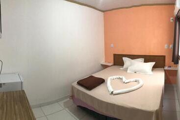 Hotel Pousada 4 Estações