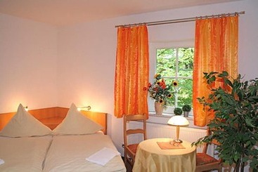 هتل Landgasthof Neue Schänke