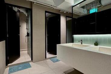 هاستل Jyu Capsule