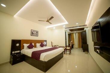 Hotel Ttk Residency