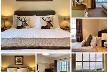 ホテル Harts Head