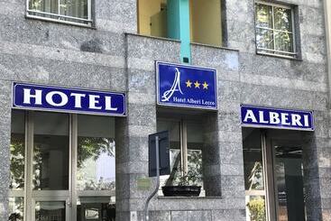 호텔 Alberi
