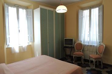 ホテル Belsoggiorno