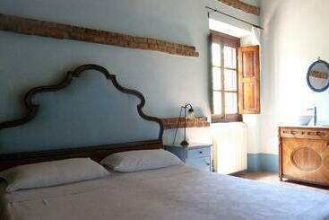 호텔 Agriturismo Casale Il Caggio