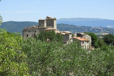 Hotel Castello Di Barattano