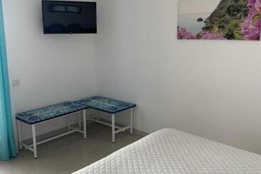 Отель Il Giardino Dei Limoni