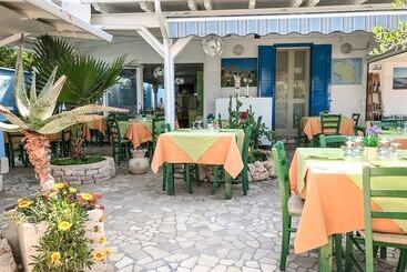 Hotel I Colori Del Mare