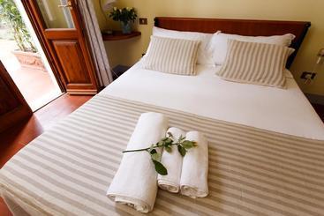 בית מלון כפרי Villa Del Pino B&b