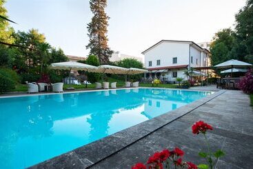 בית מלון כפרי Villa Maria Cristina