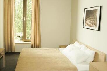 Zaliasis Slenis   Self Check In Hotel   Free Parking