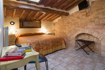 ホテル Donna Nobile