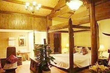 בית מלון כפרי Lijiang On Road Mansion