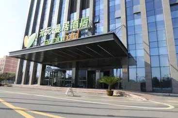 Hotel Yuyao New Century Manju South Nanlei Road