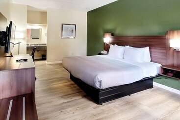 汽车旅馆  Quality Inn Port Wentworth Savannah North