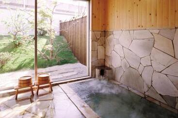 ホテル Kansuitei Kozeniya