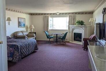 酒店 Lighthouse Inn