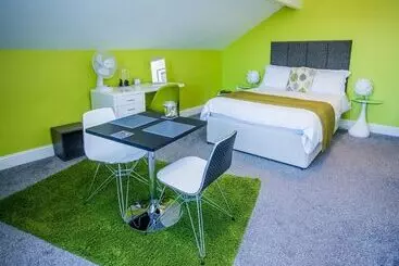 آپارتمان‌های توریست‌ها James  Place At Dowlais