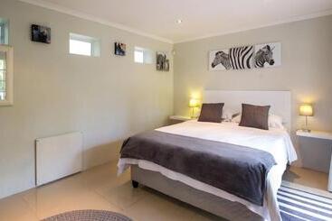 פנסיון South Villa Guesthouse&garden